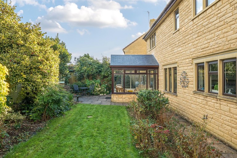 Images for St Michaels Gardens, South Petherton, Somerset