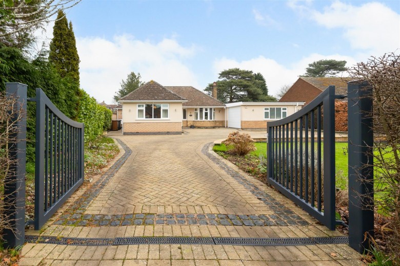 Click the photo for more details of George Fox Lane, Fenny Drayton, CV13