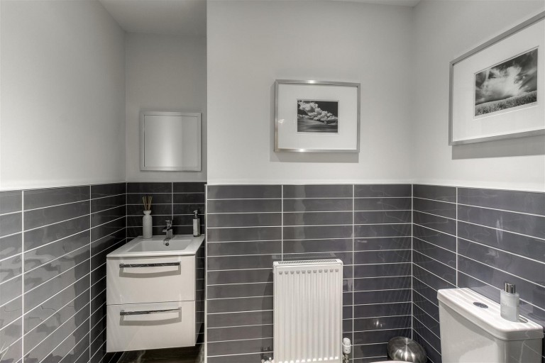 Images for Wilson Close, Newton Regis, B79