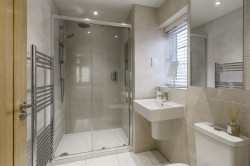 Images for Wilson Close, Newton Regis, B79
