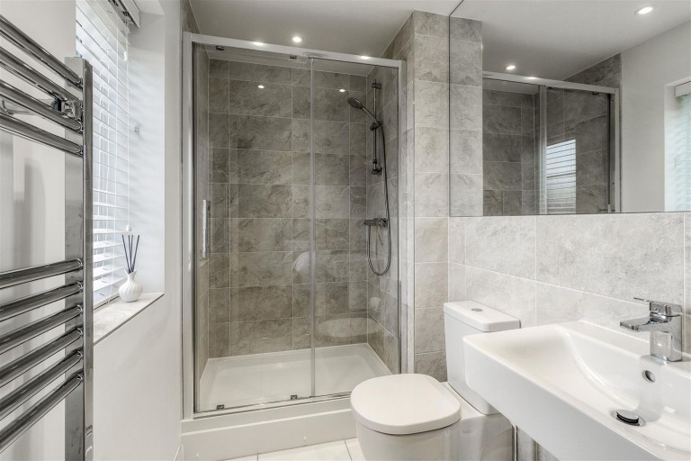 Images for Wilson Close, Newton Regis, B79