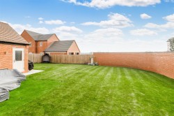 Images for Wilson Close, Newton Regis, B79