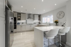 Images for Wilson Close, Newton Regis, B79