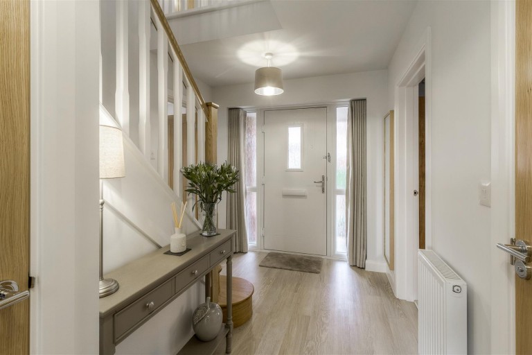 Images for Wilson Close, Newton Regis, B79