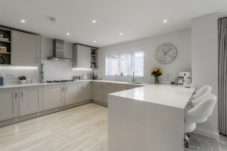 Images for Wilson Close, Newton Regis, B79