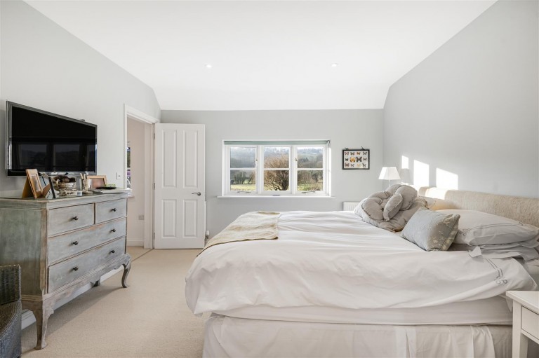 Images for Pheasant's Hill, Hambleden, Henley-On-Thames
