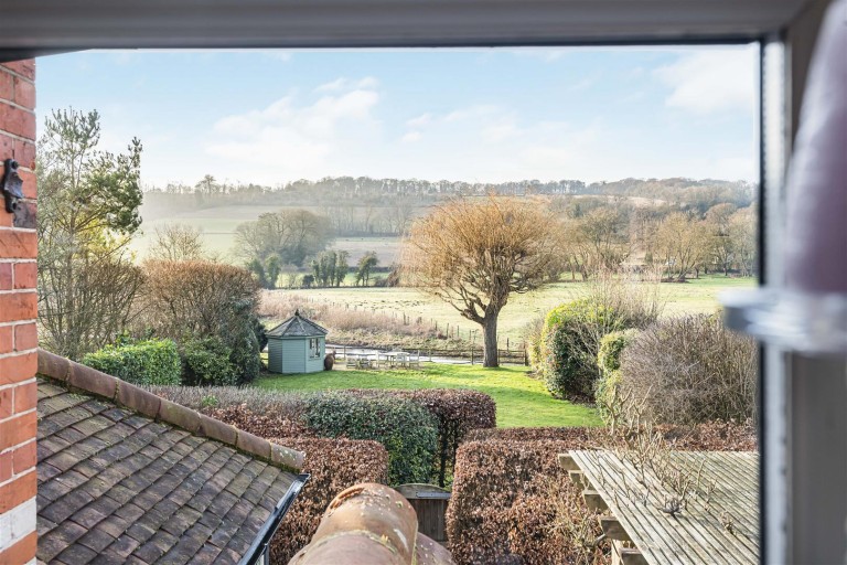 Images for Pheasant's Hill, Hambleden, Henley-On-Thames