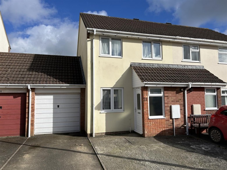 Click the photo for more details of South Molton