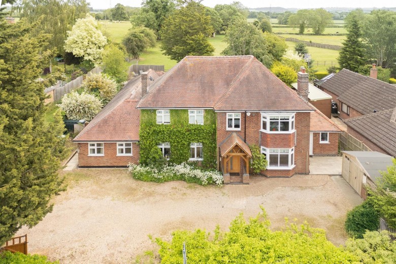 Click the photo for more details of Fir Tree Lane, Swinford, Lutterworth, LE17