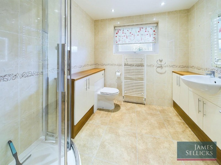 Images for Sycamore Close, Oadby, Leicestershire