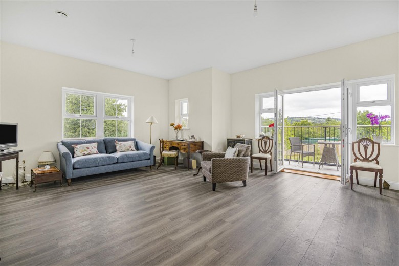 Click the photo for more details of Castle Gardens, Watlington