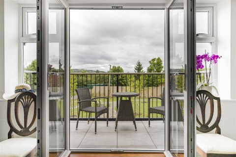 Click the photo for more details of Castle Gardens, Watlington