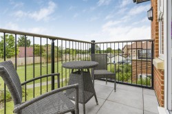 Images for Castle Gardens, Watlington