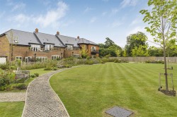 Images for Castle Gardens, Watlington