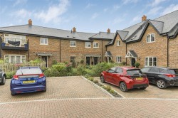 Images for Castle Gardens, Watlington