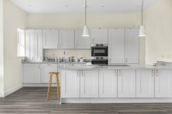 Images for Castle Gardens, Watlington