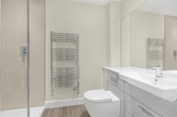 Images for Castle Gardens, Watlington