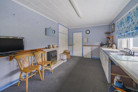 Click the photo for more details of Westleigh, Tiverton