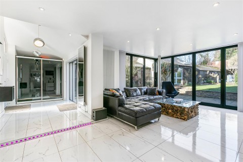 Click the photo for more details of Landwade, Exning