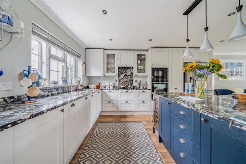 Click the photo for more details of Marlborough Avenue, Torquay
