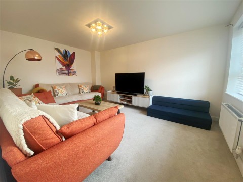 Click the photo for more details of Mindaro Way, Rugby