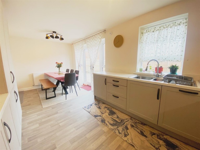 Images for Mindaro Way, Rugby