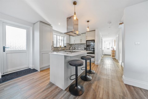 Click the photo for more details of Plank Houses, Towcester, NN12