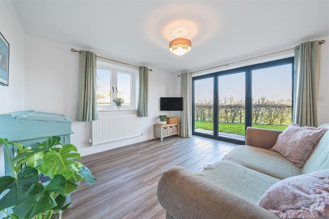 Click the photo for more details of Plank Houses, Towcester, NN12