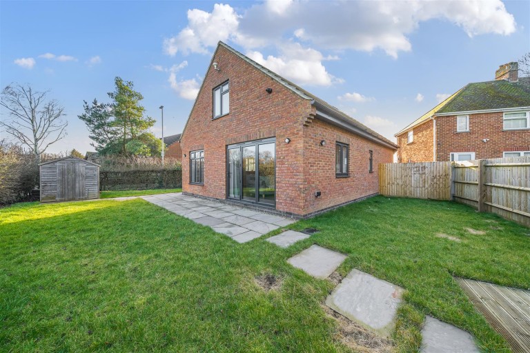 Images for Plank Houses, Towcester, NN12