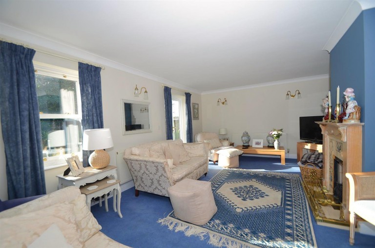Images for Nutholt Lane, Ely
