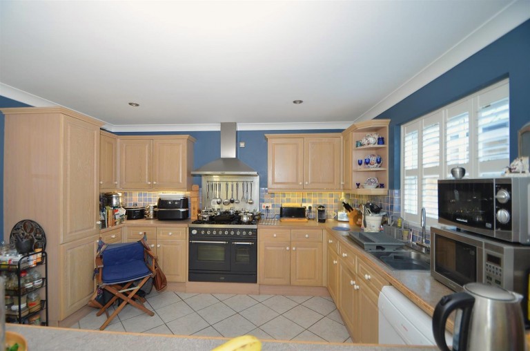 Images for Nutholt Lane, Ely