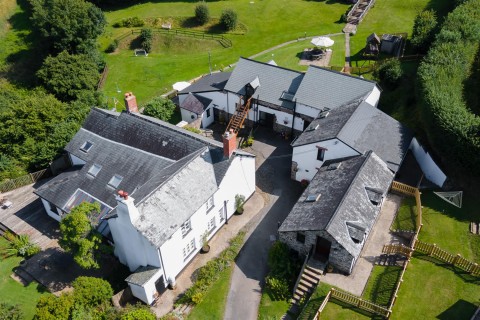 Click the photo for more details of Littleham, Bideford