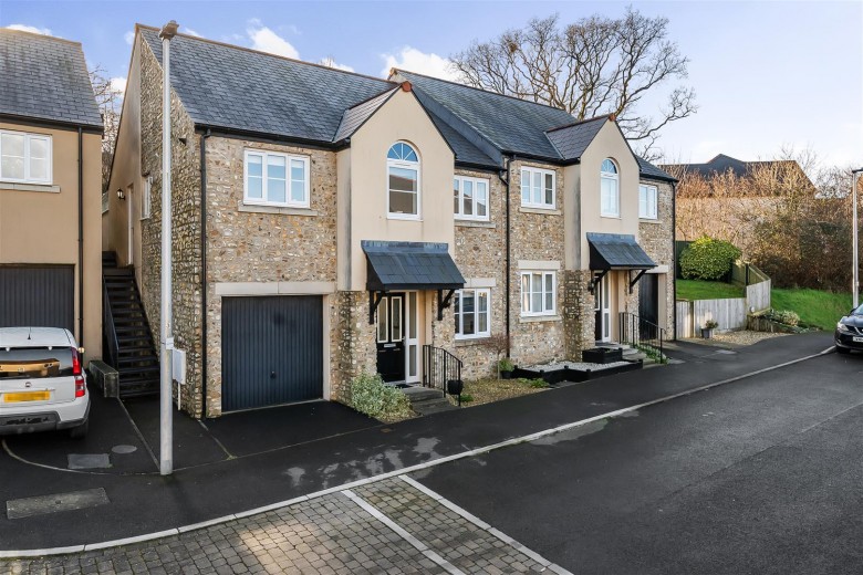 Click the photo for more details of Linseed Drive, Axminster