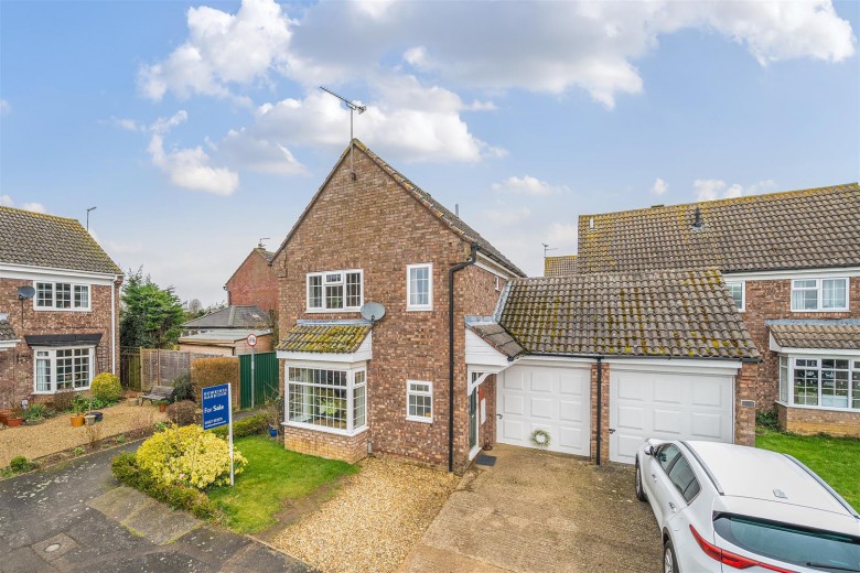 Click the photo for more details of Falcon View, Greens Norton, NN12