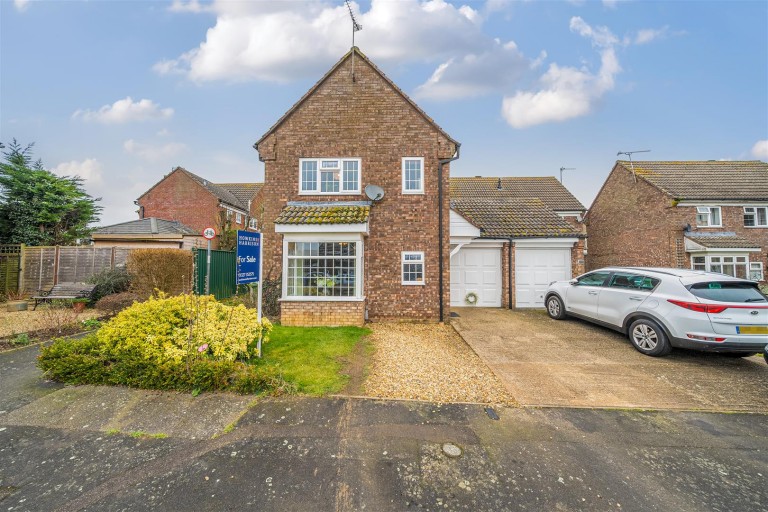 Images for Falcon View, Greens Norton, NN12