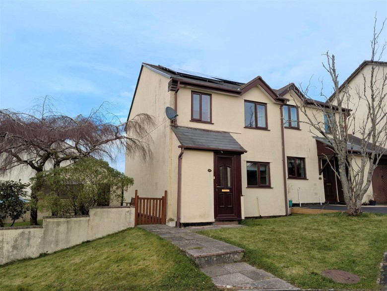 Click the photo for more details of Leaholes Avenue, Okehampton