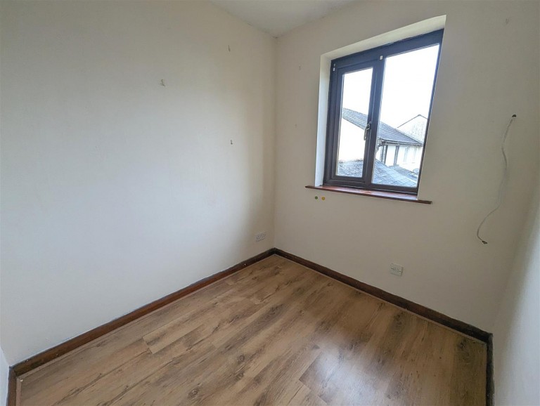 Images for Leaholes Avenue, Okehampton
