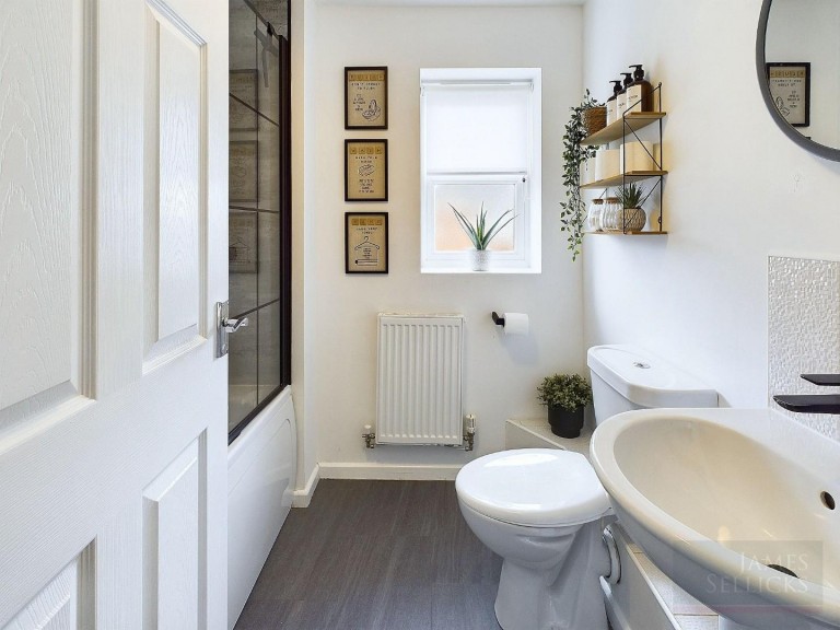 Images for Thorpe Gardens, Littlethorpe, Leicestershire