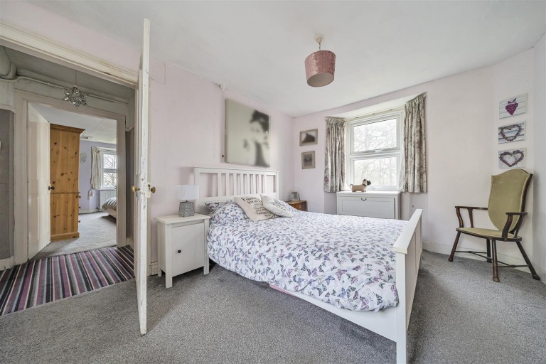 Images for Little Hemyock Place, Wellington