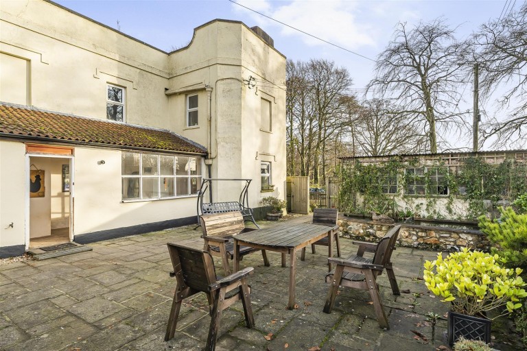 Images for Little Hemyock Place, Wellington