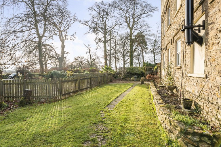 Images for Little Hemyock Place, Wellington