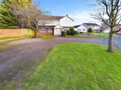 Images for The Yews, Oadby, Leicestershire