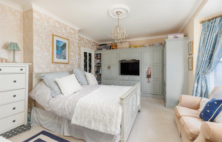 Images for Gurnard, Isle of Wight