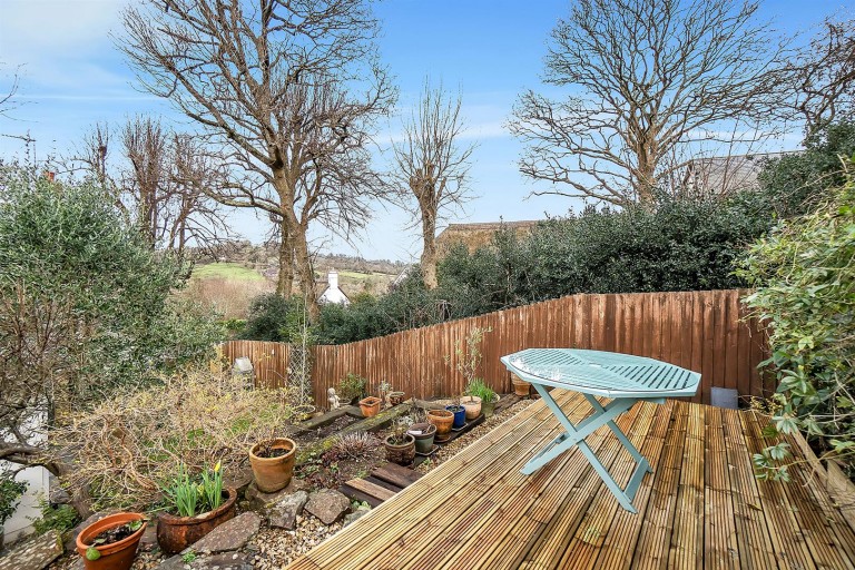 Images for Barnes Meadow, Uplyme