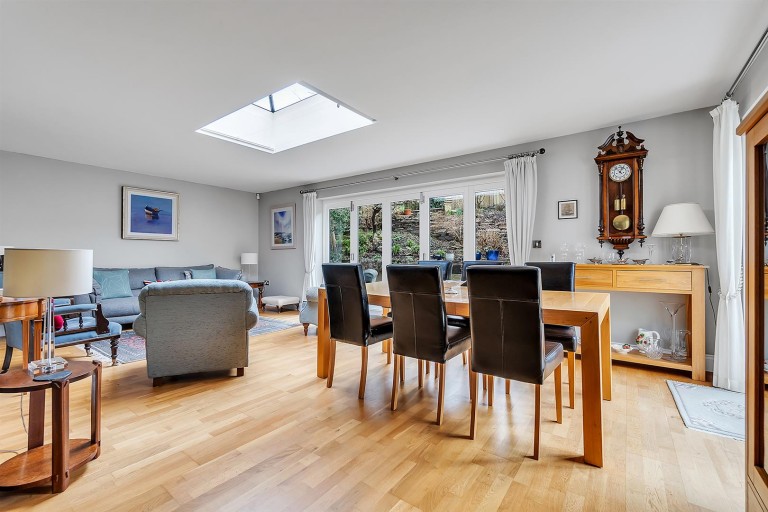 Images for Barnes Meadow, Uplyme