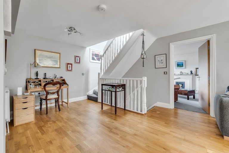 Images for Barnes Meadow, Uplyme