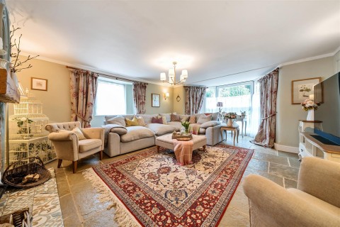 Click the photo for more details of Northampton Road, Blisworth, NN7