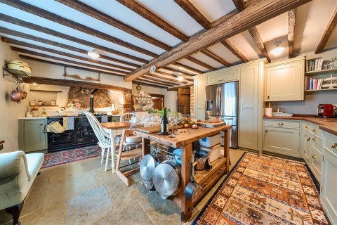 Click the photo for more details of Northampton Road, Blisworth, NN7
