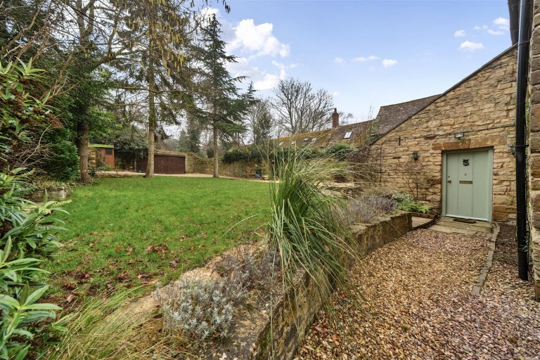 Images for Northampton Road, Blisworth, NN7