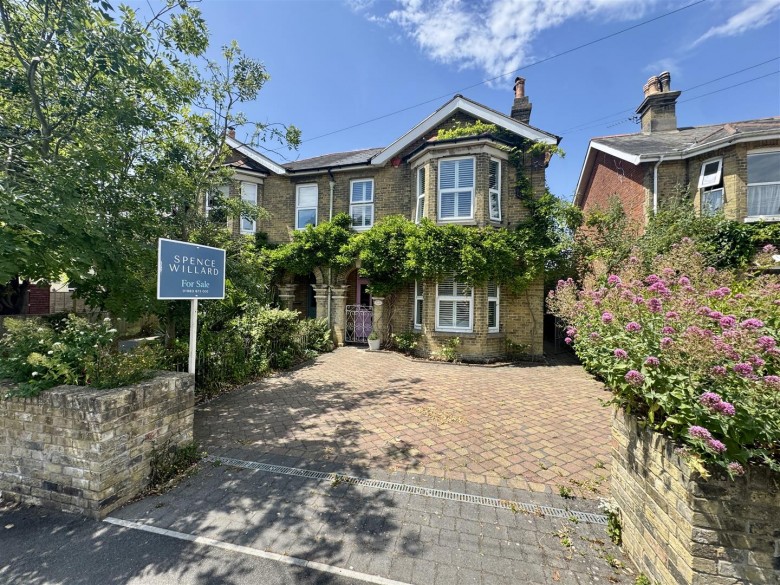 Click the photo for more details of Ryde, Isle of Wight